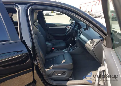 2018 Audi Q3 2.0T Premium/2.0T Sport Premium из США, поврежденный, VIN WA1BCCFS2JR028240